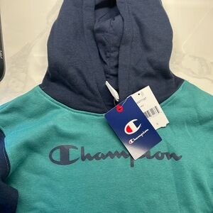 NWT Champion Green and Navy Sweatshirt
